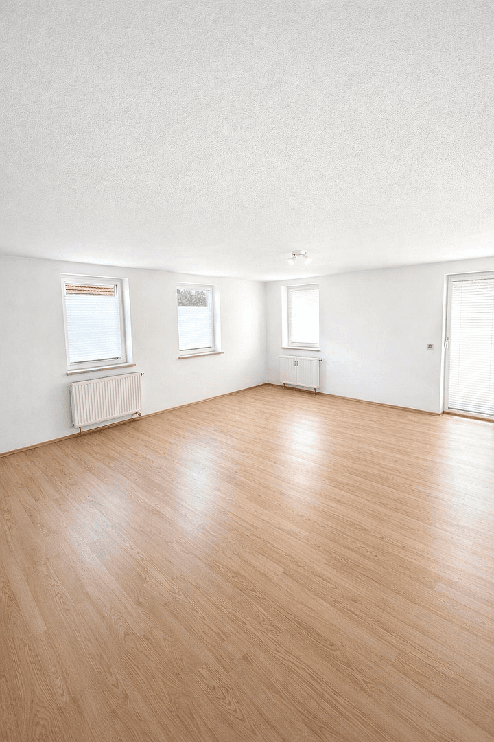 Predaj bytu 3-izbový 90 m², Heuholzerstrasse 11, Pfedelbach, Bádensko-Wurttembersko Predaj bytu 3-izbový 90 m², Heuholzerstrasse 11, Pfedelbach, Bádensko-Wurttembersko