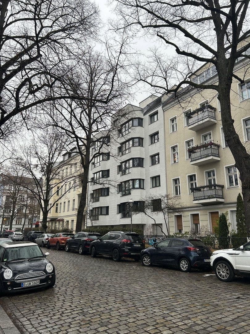Predaj bytu 3-izbový 115 m², Bornimer Strasse 9, Berlin, Berlín Predaj bytu 3-izbový 115 m², Bornimer Strasse 9, Berlin, Berlín