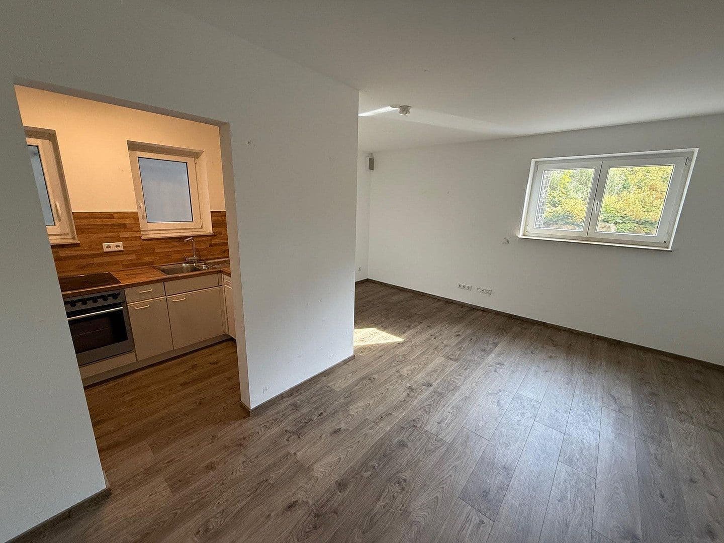 Predaj domu 322 m², pozemek 707 m², Künzell, Hesensko Predaj domu 322 m², pozemek 707 m², Künzell, Hesensko