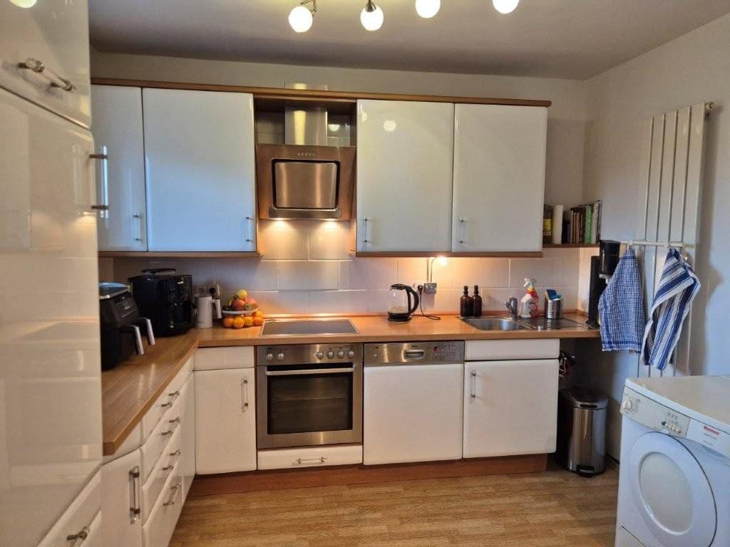 Prenájom bytu 2-izbový 59 m², Wedel, Šlezvicko-Holštajnsko Prenájom bytu 2-izbový 59 m², Wedel, Šlezvicko-Holštajnsko