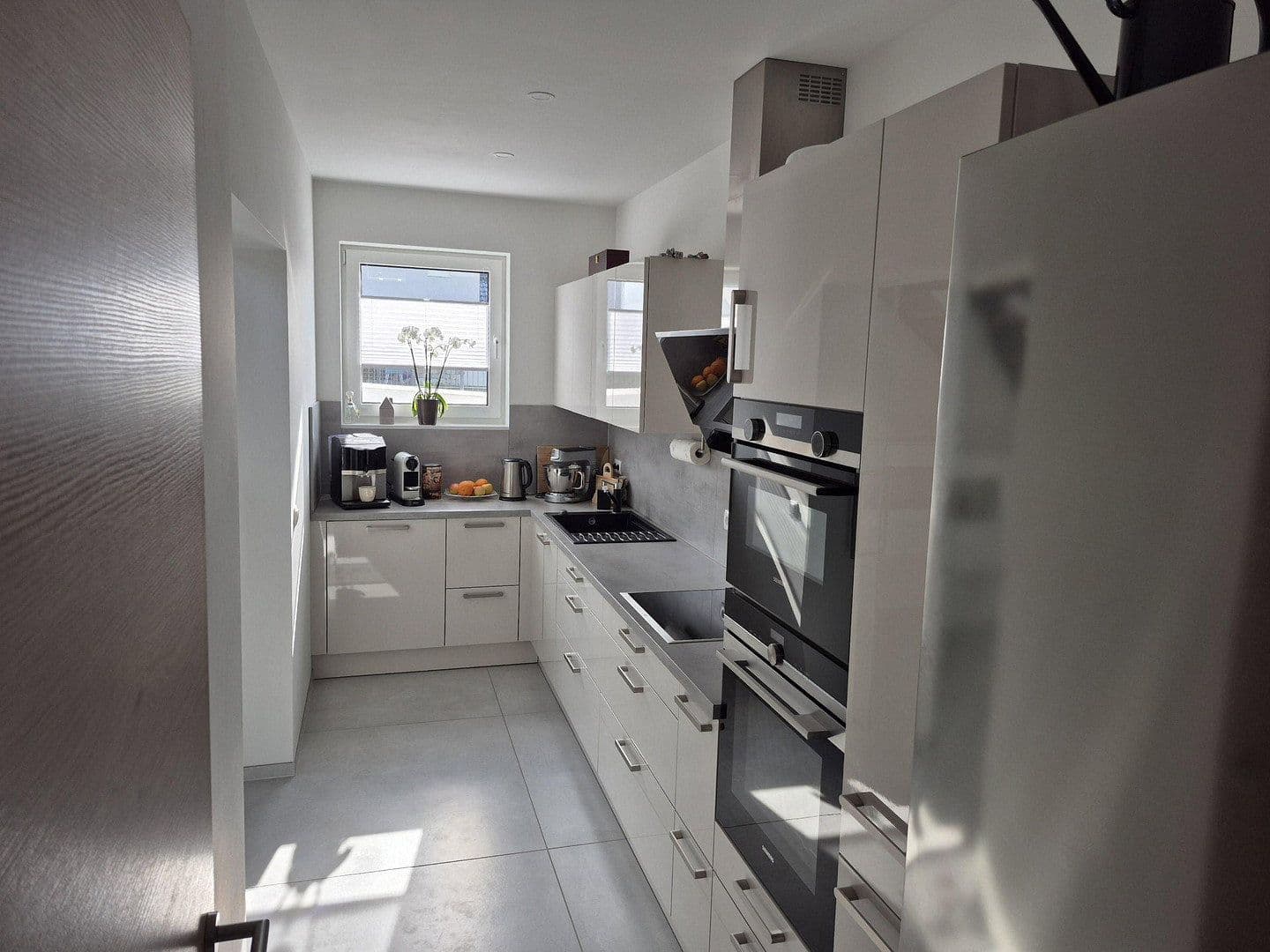 Predaj domu 244 m², pozemek 700 m², Binningen, Porýnie-Falcko Predaj domu 244 m², pozemek 700 m², Binningen, Porýnie-Falcko