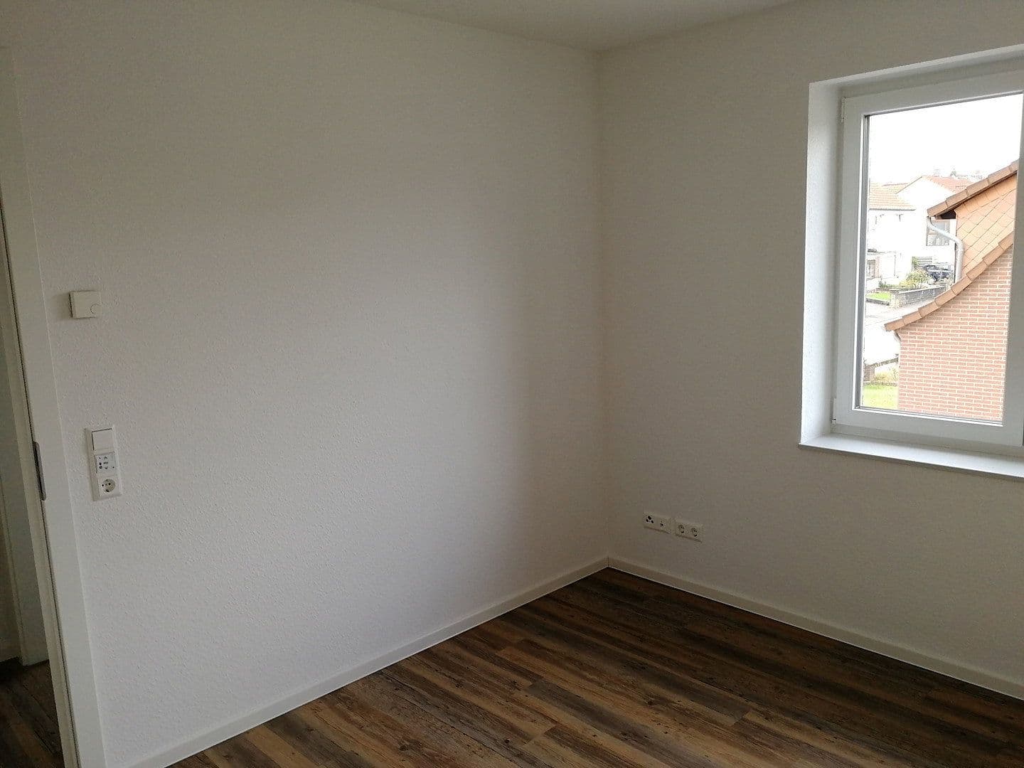 Prenájom domu 165 m², pozemek 190 m², Wunstorf, Dolné Sasko Prenájom domu 165 m², pozemek 190 m², Wunstorf, Dolné Sasko