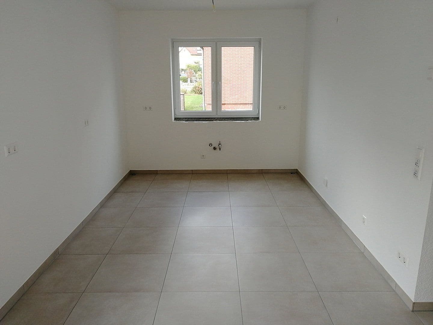 Prenájom domu 165 m², pozemek 190 m², Wunstorf, Dolné Sasko Prenájom domu 165 m², pozemek 190 m², Wunstorf, Dolné Sasko