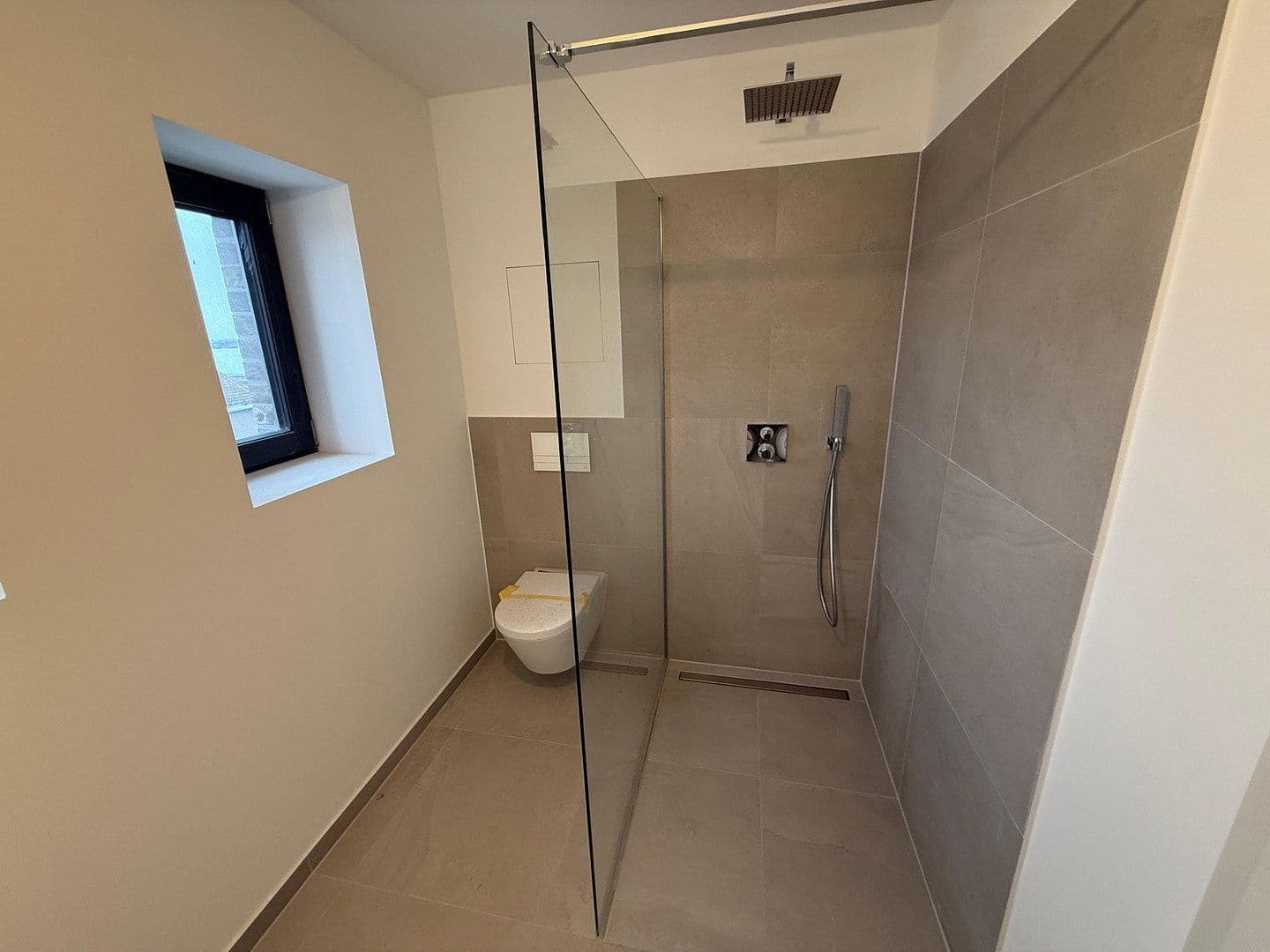 Prenájom bytu 3-izbový 110 m², Mühlenstr. 11, Rochau, Sasko-Anhaltsko Prenájom bytu 3-izbový 110 m², Mühlenstr. 11, Rochau, Sasko-Anhaltsko