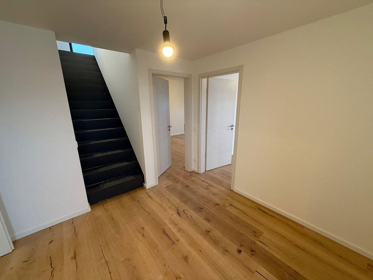 Prenájom bytu 3-izbový 110 m², Mühlenstr. 11, Rochau, Sasko-Anhaltsko Prenájom bytu 3-izbový 110 m², Mühlenstr. 11, Rochau, Sasko-Anhaltsko