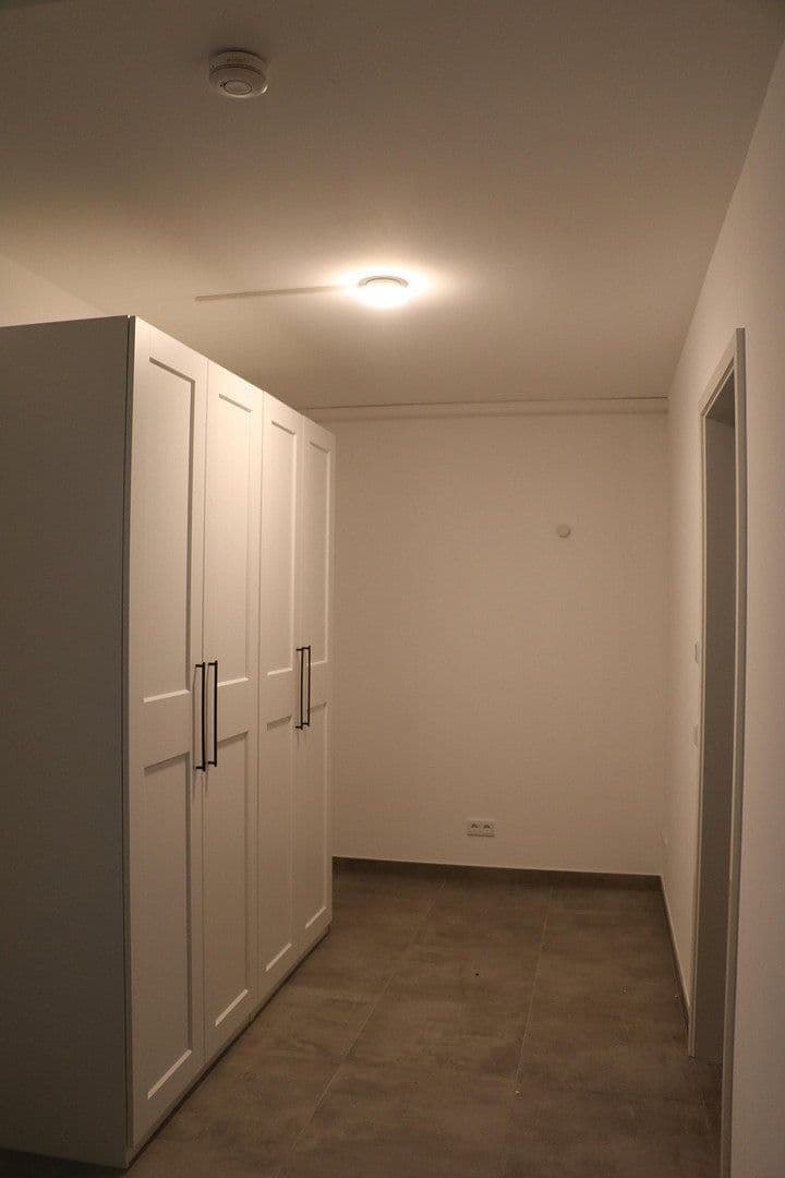 Prenájom domu 159 m², pozemek 155 m², Offenbach, Hesensko Prenájom domu 159 m², pozemek 155 m², Offenbach, Hesensko