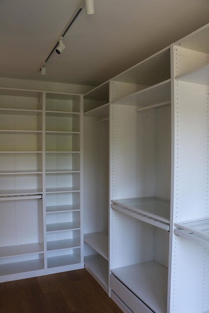 Prenájom domu 159 m², pozemek 155 m², Offenbach, Hesensko Prenájom domu 159 m², pozemek 155 m², Offenbach, Hesensko