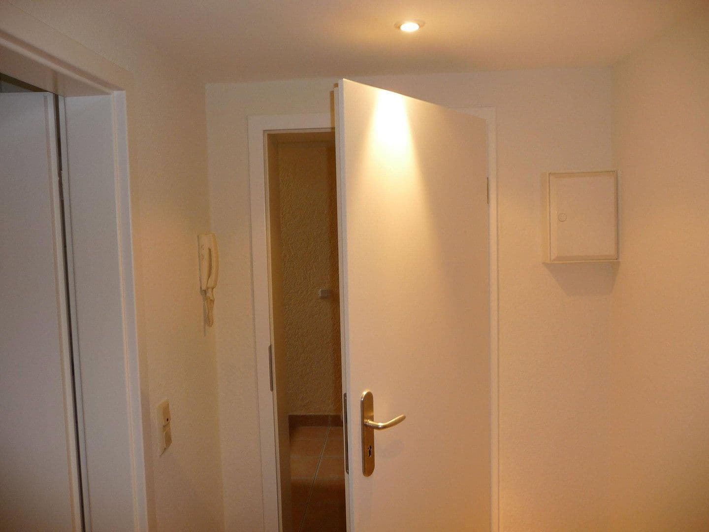 Prenájom bytu 2-izbový 51 m², Köln, Severné Porýnie - Westfálsko Prenájom bytu 2-izbový 51 m², Köln, Severné Porýnie - Westfálsko