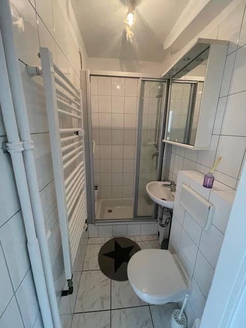 Prenájom bytu 1-izbový 22 m², Martin-Buberstr. 60, Darmstadt, Hesensko Prenájom bytu 1-izbový 22 m², Martin-Buberstr. 60, Darmstadt, Hesensko