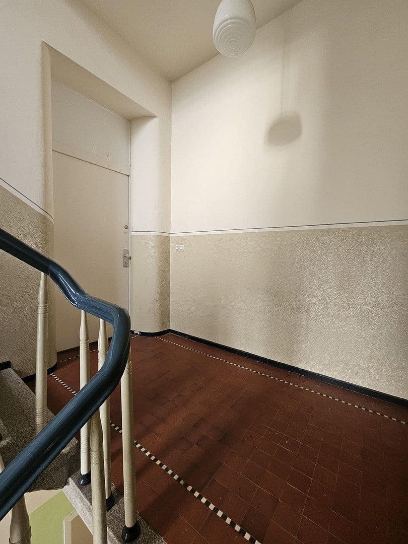 Prenájom bytu 4-izbový 150 m², Hauptstraße 67, Leverkusen Wiesdorf, Severné Porýnie - Westfálsko Prenájom bytu 4-izbový 150 m², Hauptstraße 67, Leverkusen Wiesdorf, Severné Porýnie - Westfálsko