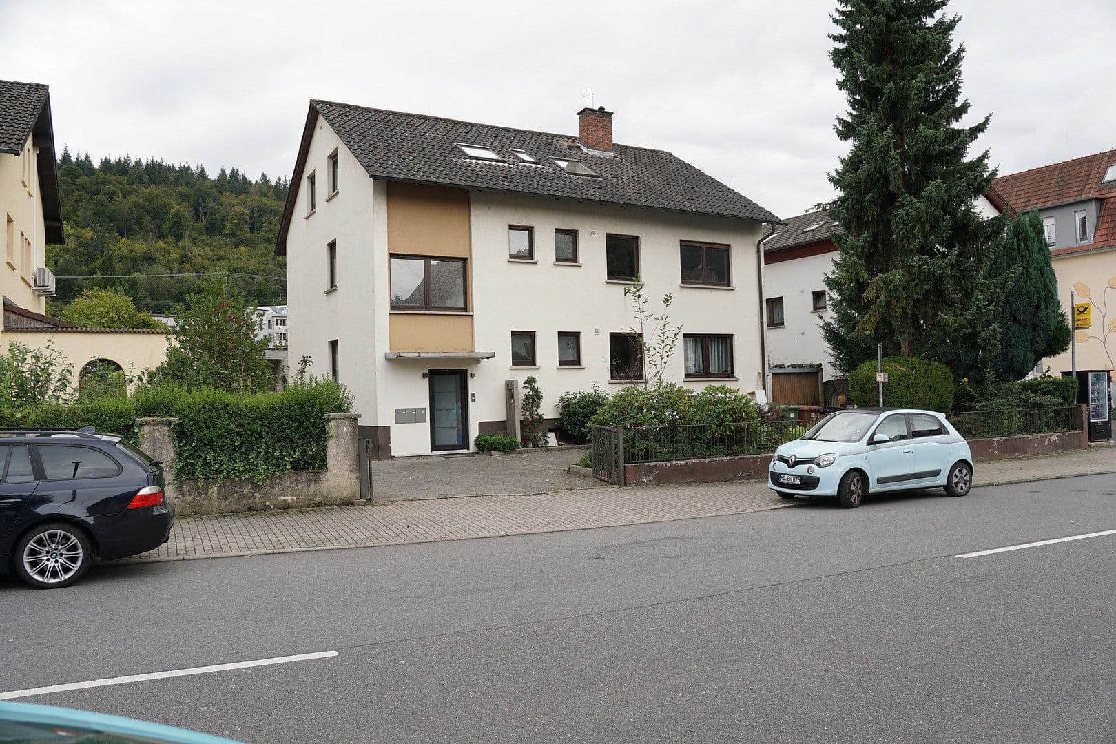 Prenájom bytu 3-izbový 96 m², Bahnhofstraße 29, Neckargemünd, Bádensko-Wurttembersko Prenájom bytu 3-izbový 96 m², Bahnhofstraße 29, Neckargemünd, Bádensko-Wurttembersko