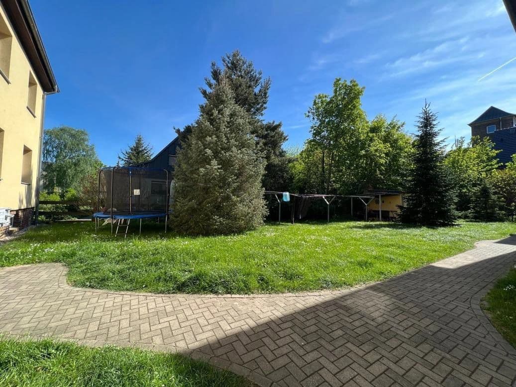 Prenájom bytu 4-izbový 76 m², Ernst-Thälmann-Straße 50, Sandersdorf-Brehna, Sasko-Anhaltsko Prenájom bytu 4-izbový 76 m², Ernst-Thälmann-Straße 50, Sandersdorf-Brehna, Sasko-Anhaltsko