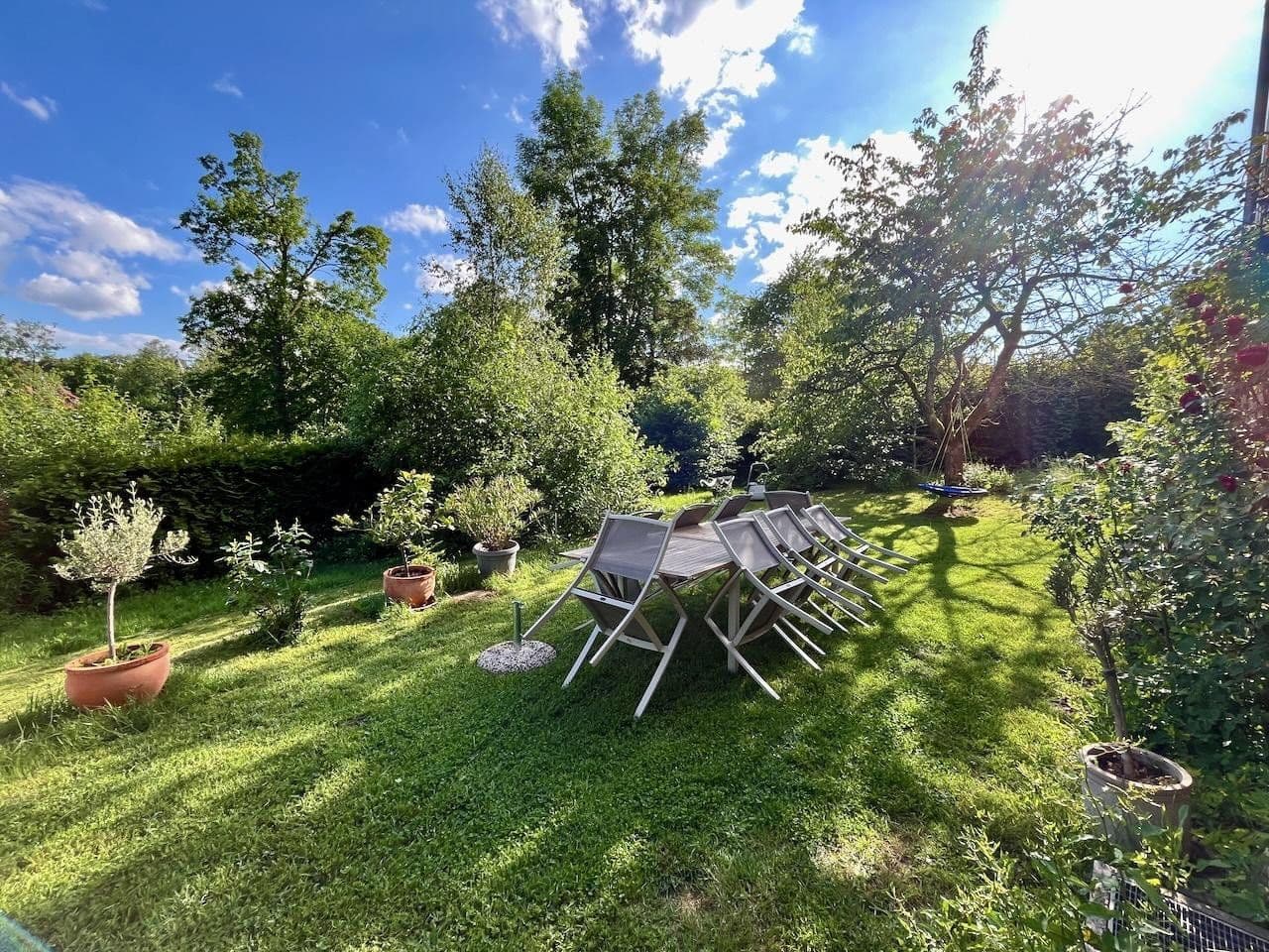 Predaj domu 370 m², pozemek 1.221 m², Bad Sachsa, Dolné Sasko Predaj domu 370 m², pozemek 1.221 m², Bad Sachsa, Dolné Sasko