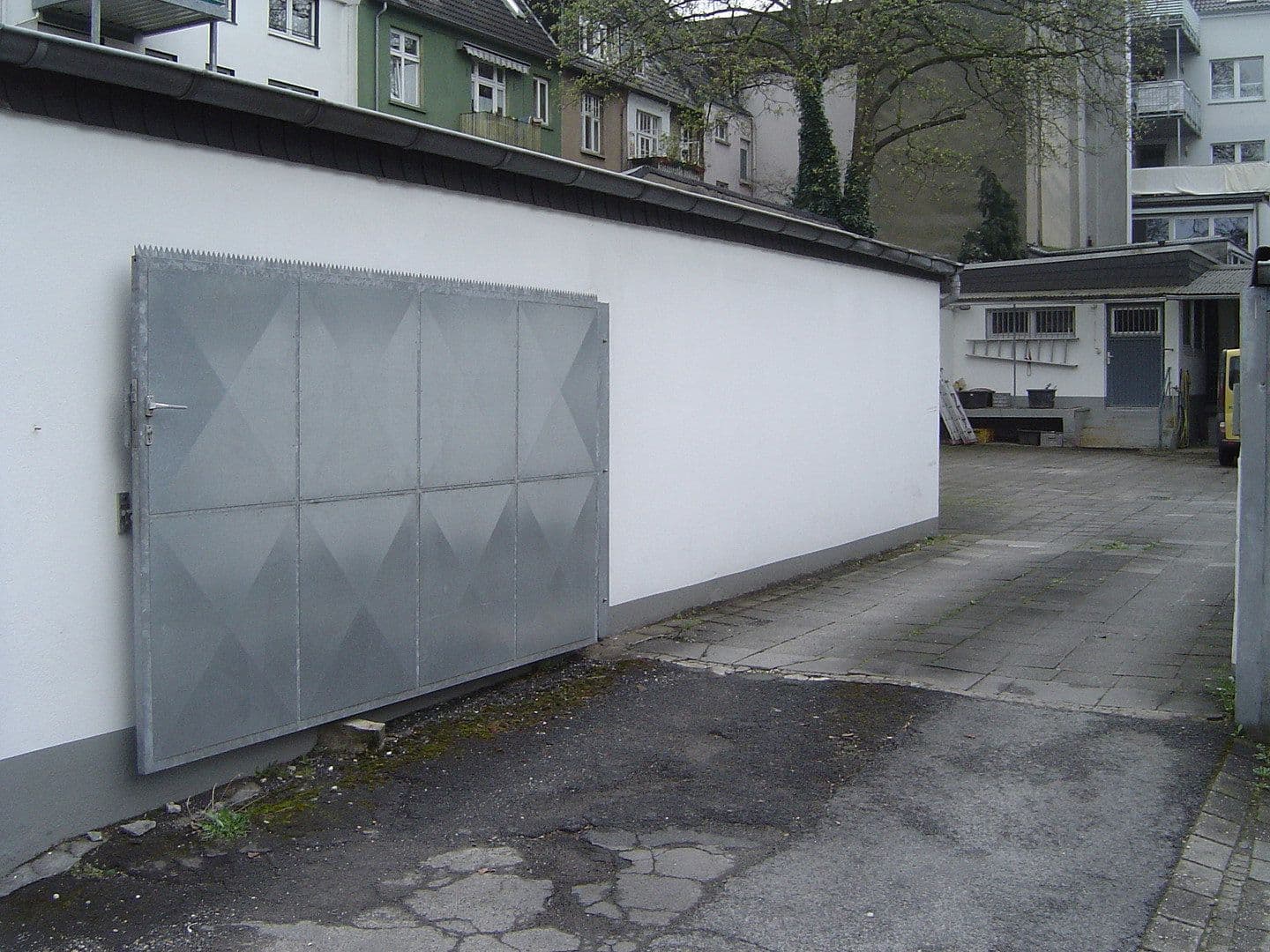 Predaj domu 554 m², pozemek 770 m², Uerdinger Str. 234, Krefeld, Severné Porýnie - Westfálsko Predaj domu 554 m², pozemek 770 m², Uerdinger Str. 234, Krefeld, Severné Porýnie - Westfálsko