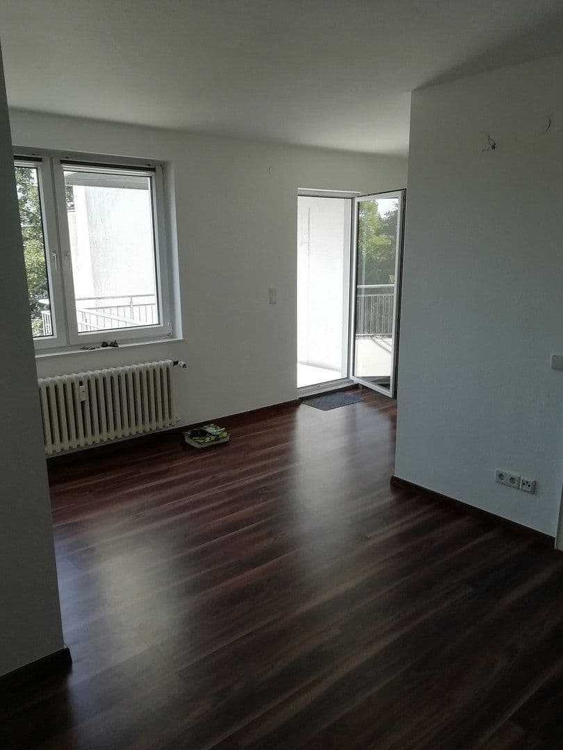 Predaj domu 554 m², pozemek 770 m², Uerdinger Str. 234, Krefeld, Severné Porýnie - Westfálsko Predaj domu 554 m², pozemek 770 m², Uerdinger Str. 234, Krefeld, Severné Porýnie - Westfálsko