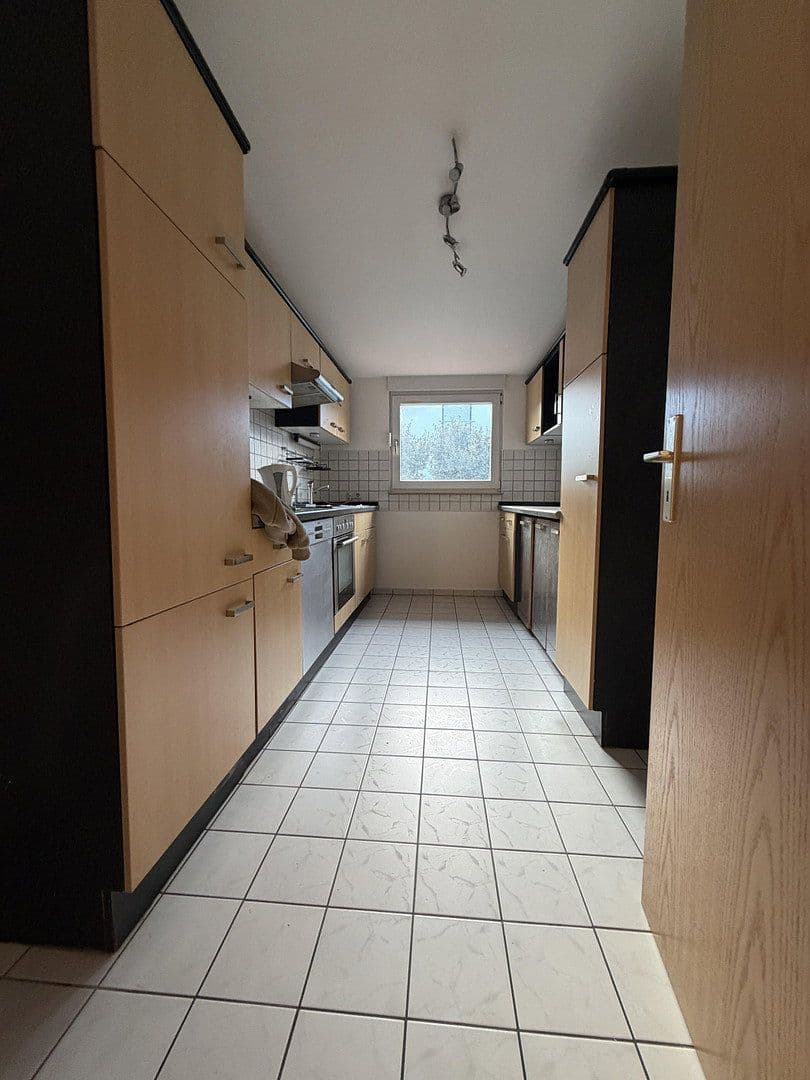 Prenájom bytu 3-izbový 91 m², Cleebronn, Bádensko-Wurttembersko Prenájom bytu 3-izbový 91 m², Cleebronn, Bádensko-Wurttembersko