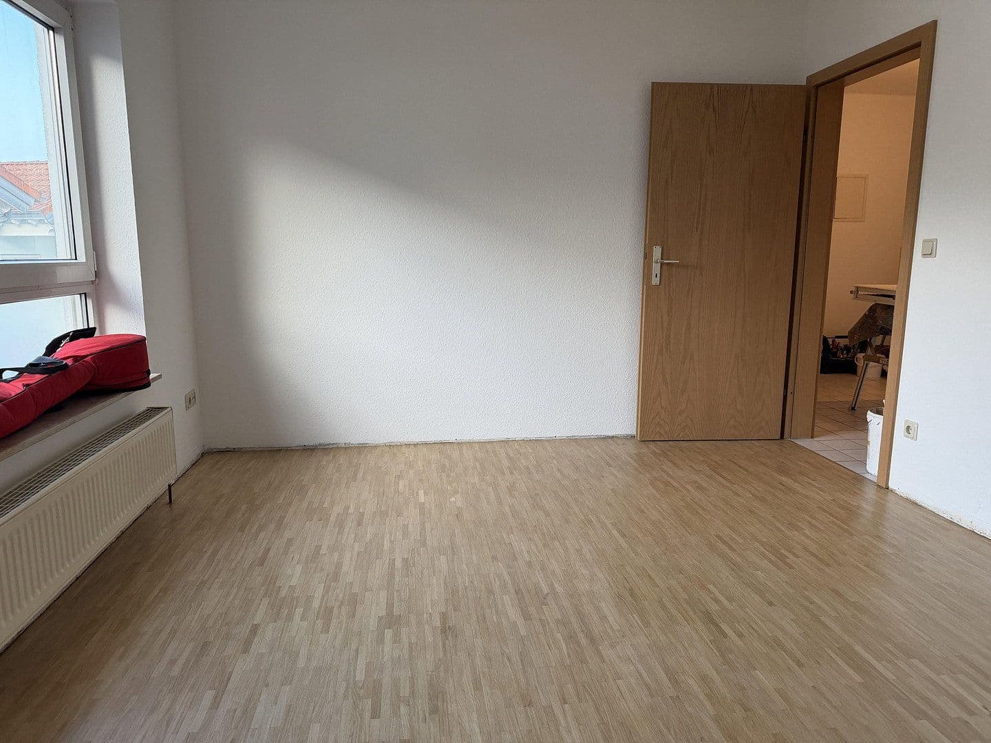 Prenájom bytu 3-izbový 91 m², Cleebronn, Bádensko-Wurttembersko Prenájom bytu 3-izbový 91 m², Cleebronn, Bádensko-Wurttembersko