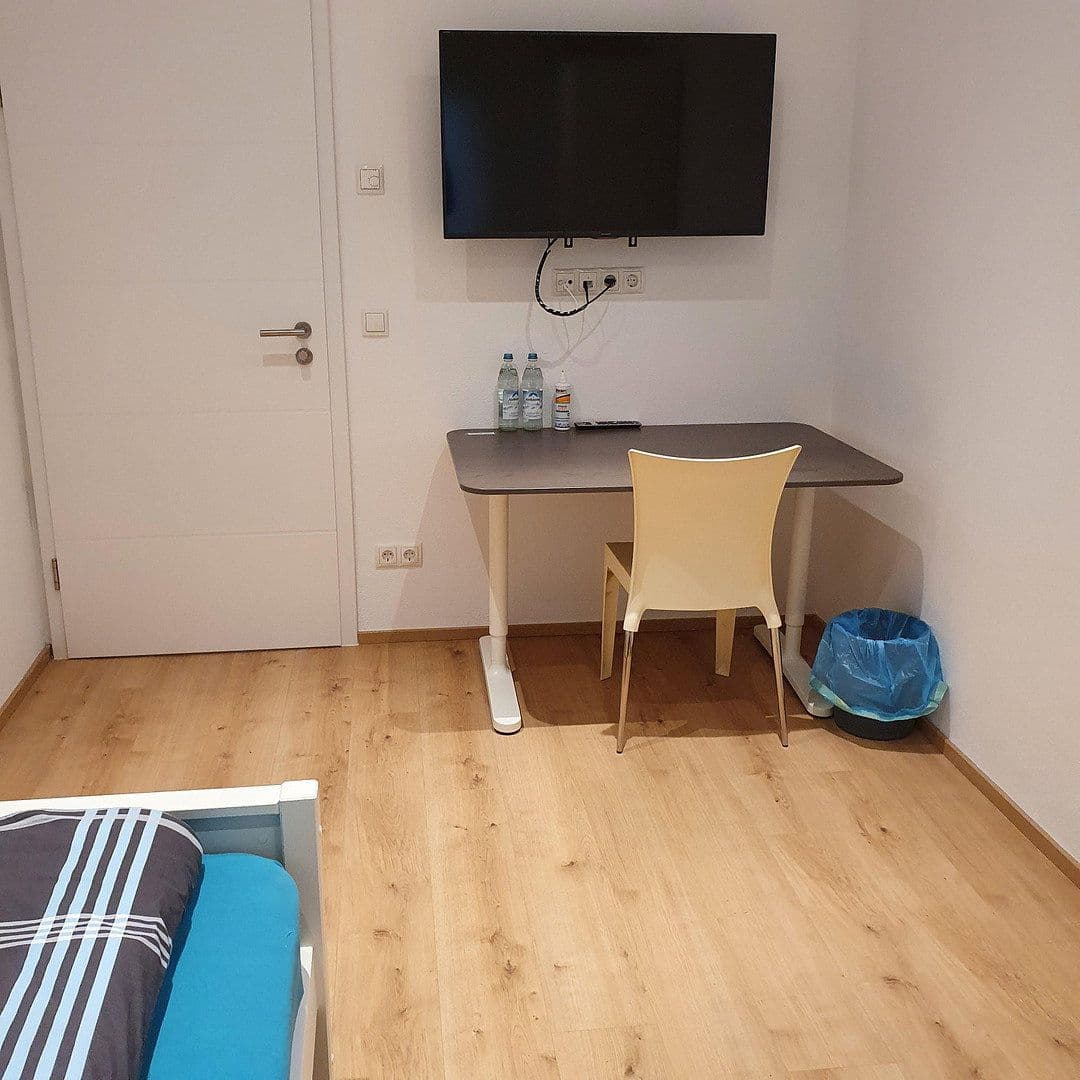 Prenájom bytu 15 m², Rosenheim, Bavorsko Prenájom bytu 15 m², Rosenheim, Bavorsko