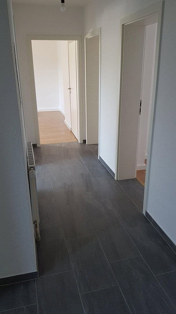 Prenájom bytu 3-izbový 78 m², Nordstr. 95, Krefeld, Severné Porýnie - Westfálsko Prenájom bytu 3-izbový 78 m², Nordstr. 95, Krefeld, Severné Porýnie - Westfálsko