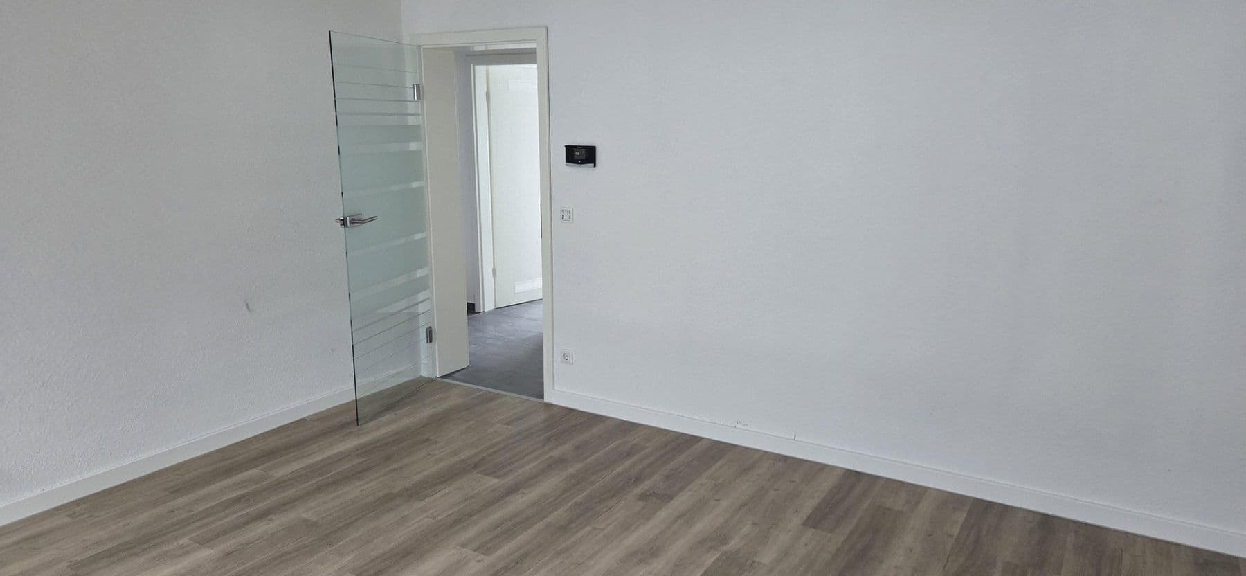 Prenájom bytu 3-izbový 78 m², Nordstr. 95, Krefeld, Severné Porýnie - Westfálsko Prenájom bytu 3-izbový 78 m², Nordstr. 95, Krefeld, Severné Porýnie - Westfálsko