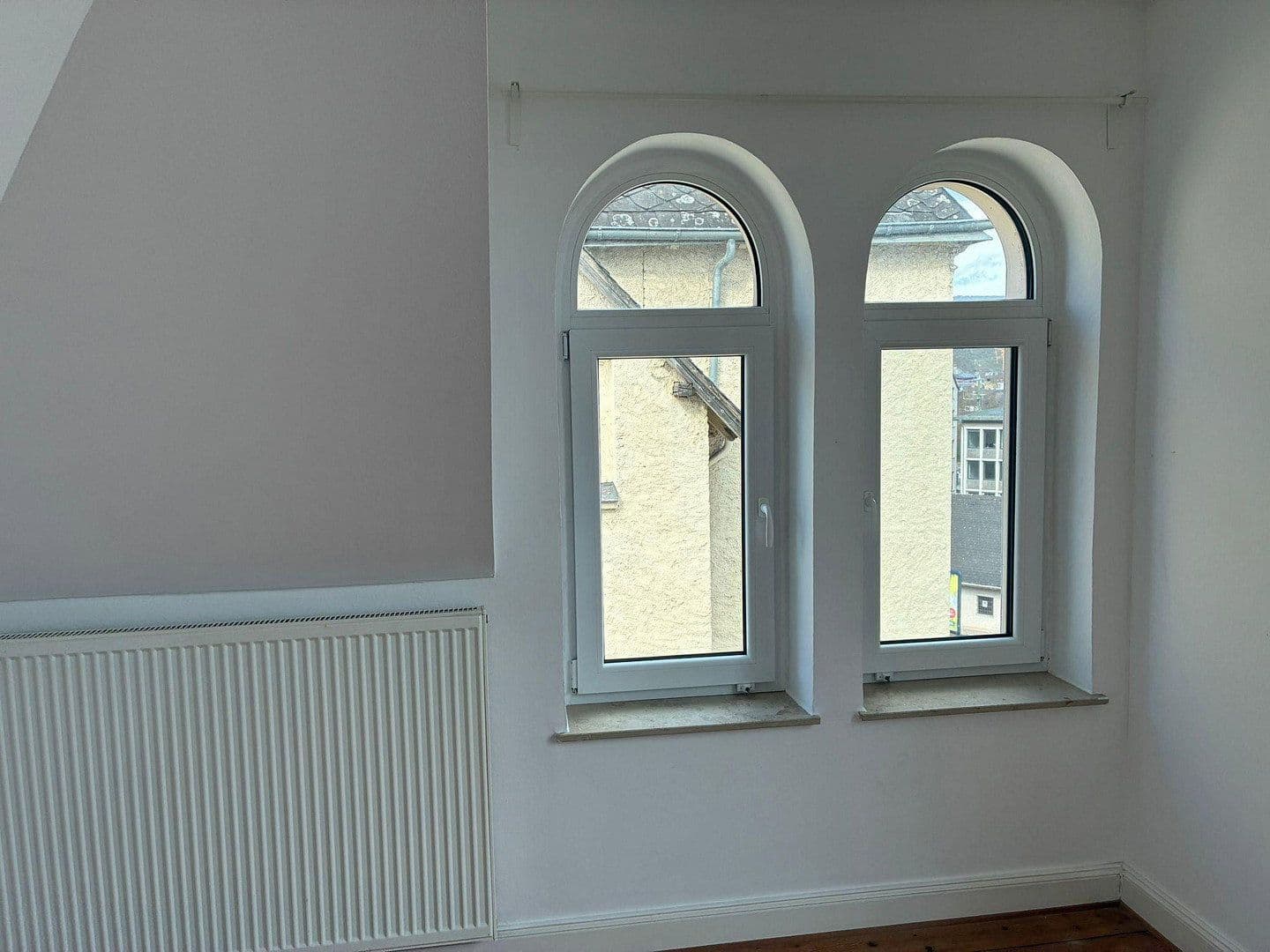 Prenájom domu 190 m², pozemek 320 m², Aktienstraße 14, Andernach, Porýnie-Falcko Prenájom domu 190 m², pozemek 320 m², Aktienstraße 14, Andernach, Porýnie-Falcko