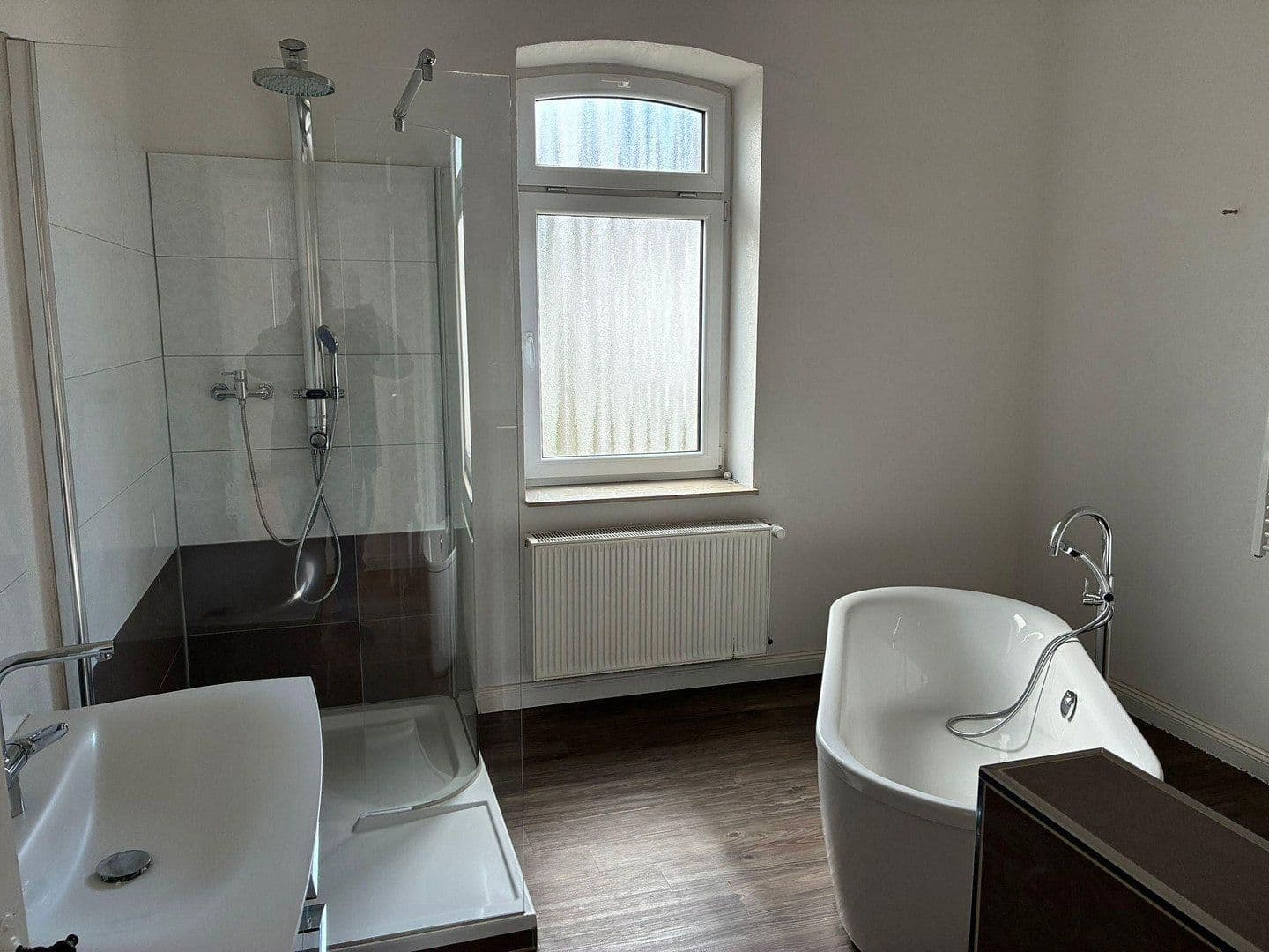 Prenájom domu 190 m², pozemek 320 m², Aktienstraße 14, Andernach, Porýnie-Falcko Prenájom domu 190 m², pozemek 320 m², Aktienstraße 14, Andernach, Porýnie-Falcko
