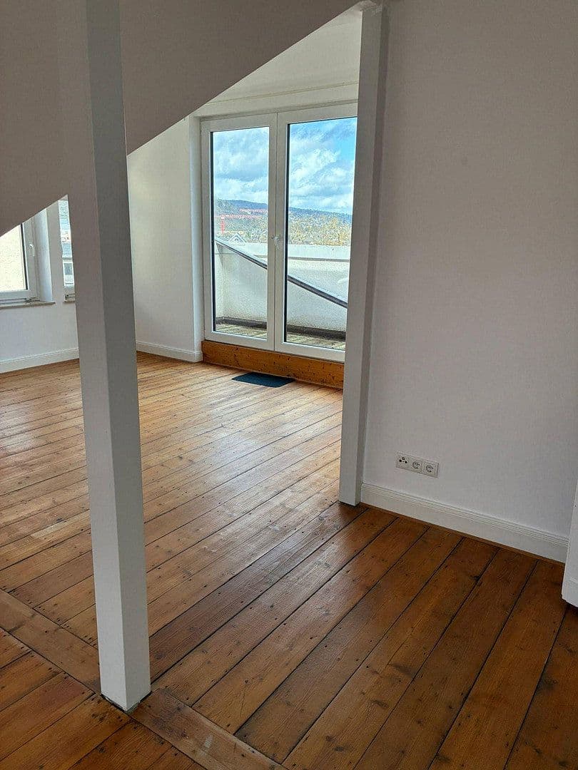 Prenájom domu 190 m², pozemek 320 m², Aktienstraße 14, Andernach, Porýnie-Falcko Prenájom domu 190 m², pozemek 320 m², Aktienstraße 14, Andernach, Porýnie-Falcko