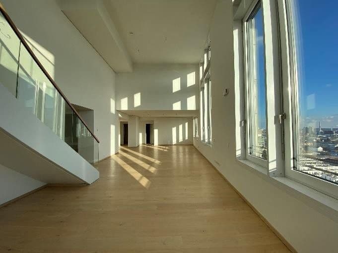 Prenájom bytu 3-izbový 170 m², Europa-Allee 103, Frankfurt am Main, Hesensko Prenájom bytu 3-izbový 170 m², Europa-Allee 103, Frankfurt am Main, Hesensko