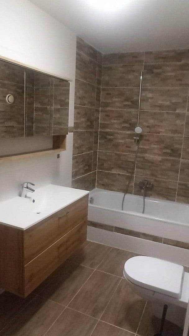 Prenájom bytu 1-izbový 30 m², Krebsbachweg 3, Frauenau, Bavorsko Prenájom bytu 1-izbový 30 m², Krebsbachweg 3, Frauenau, Bavorsko