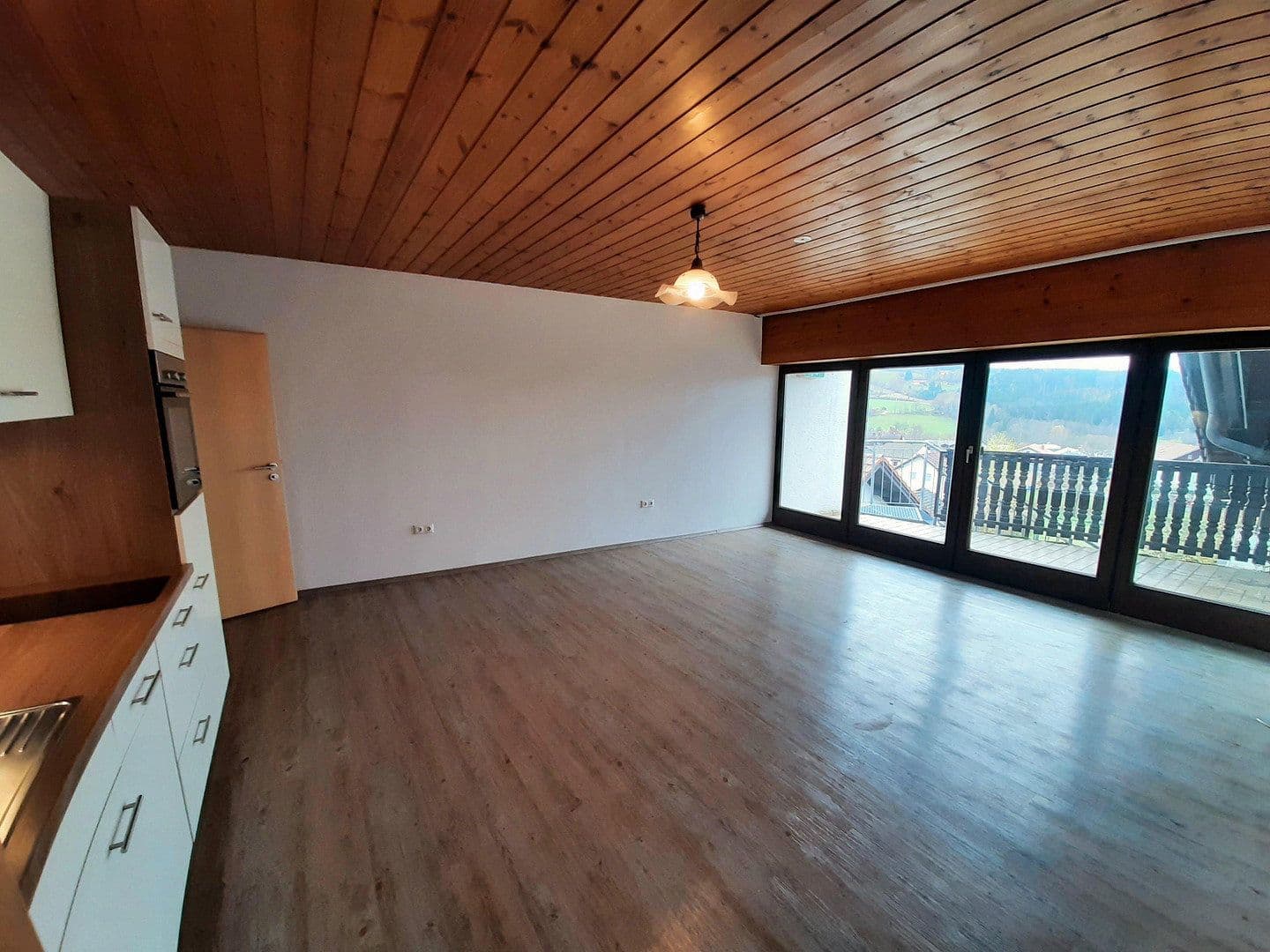 Prenájom bytu 2-izbový 60 m², Krebsbachweg 3, Frauenau, Bavorsko Prenájom bytu 2-izbový 60 m², Krebsbachweg 3, Frauenau, Bavorsko