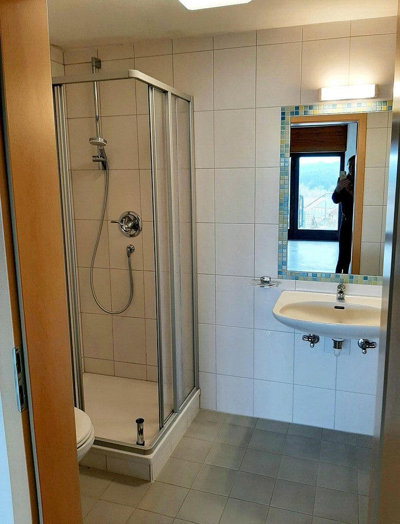 Prenájom bytu 2-izbový 60 m², Krebsbachweg 3, Frauenau, Bavorsko Prenájom bytu 2-izbový 60 m², Krebsbachweg 3, Frauenau, Bavorsko