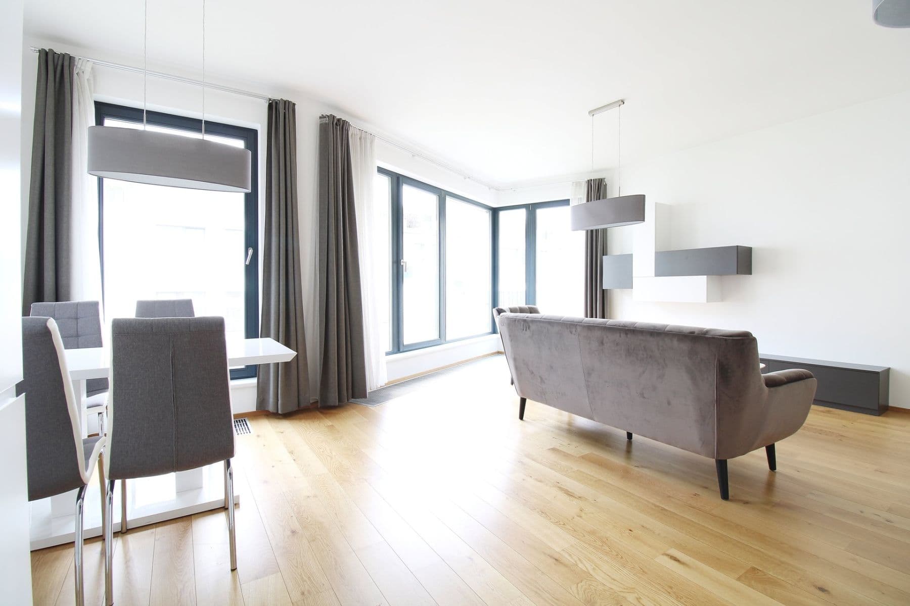Prenájom bytu 2-izbový 69 m², Na pomezí, Praha, Praha Prenájom bytu 2-izbový 69 m², Na pomezí, Praha, Praha