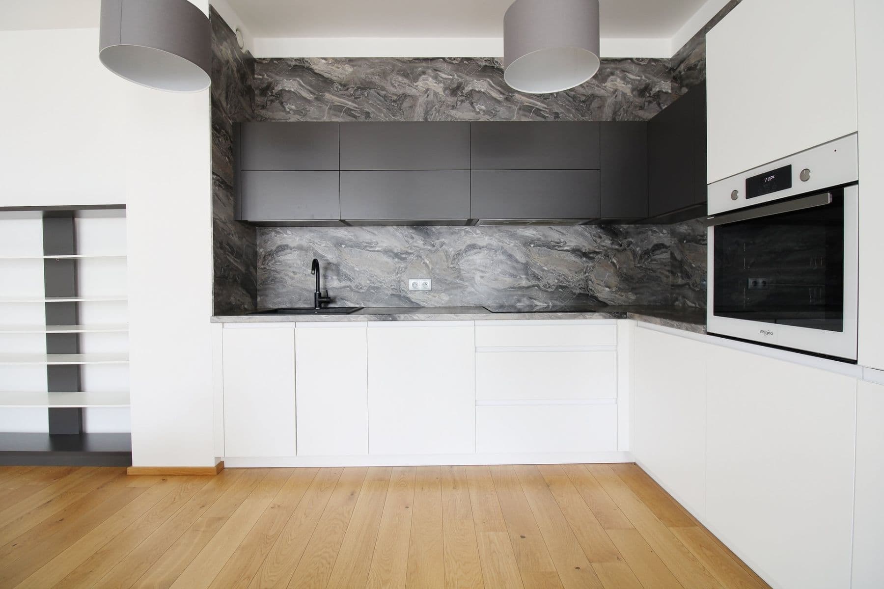 Prenájom bytu 2-izbový 69 m², Na pomezí, Praha, Praha Prenájom bytu 2-izbový 69 m², Na pomezí, Praha, Praha