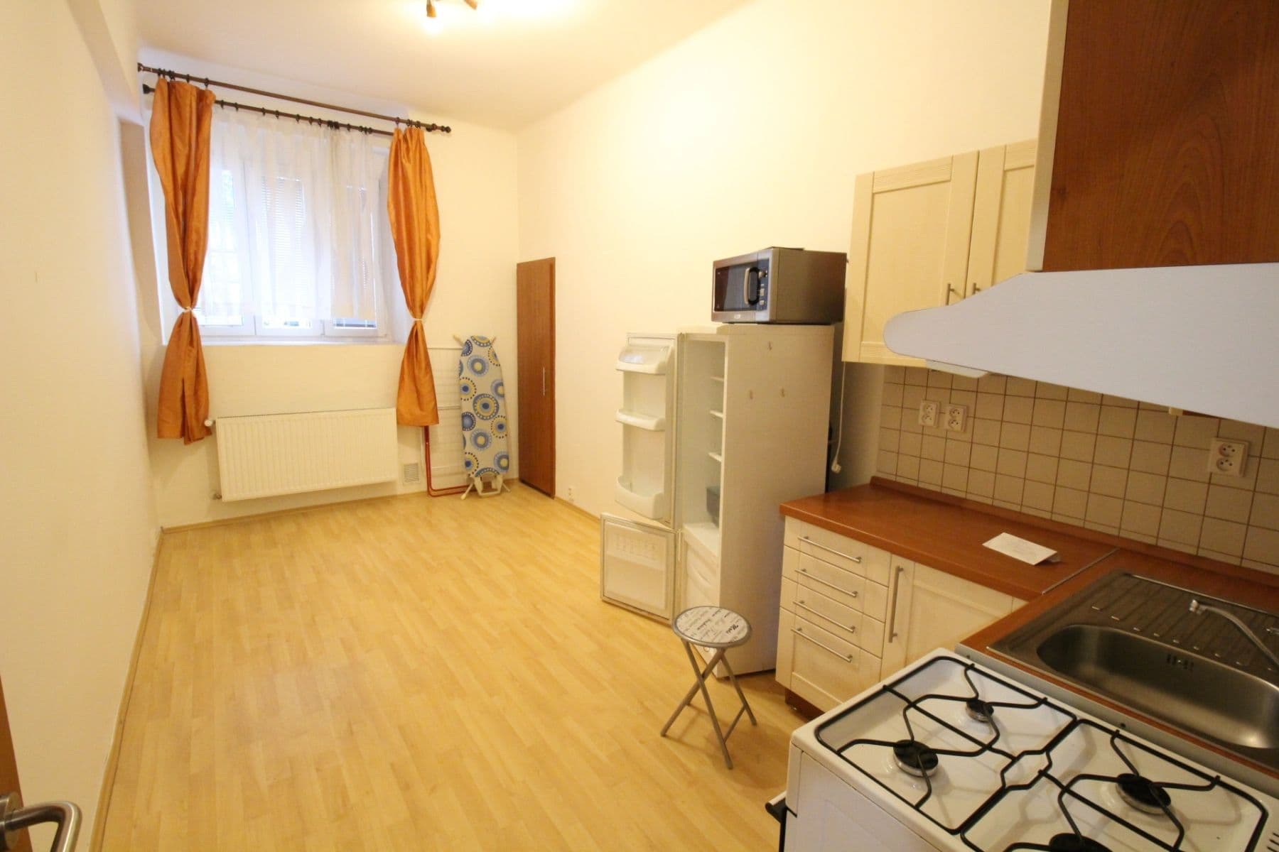 Prenájom bytu 1-izbový 46 m², Na výsledku I, Praha, Praha Prenájom bytu 1-izbový 46 m², Na výsledku I, Praha, Praha