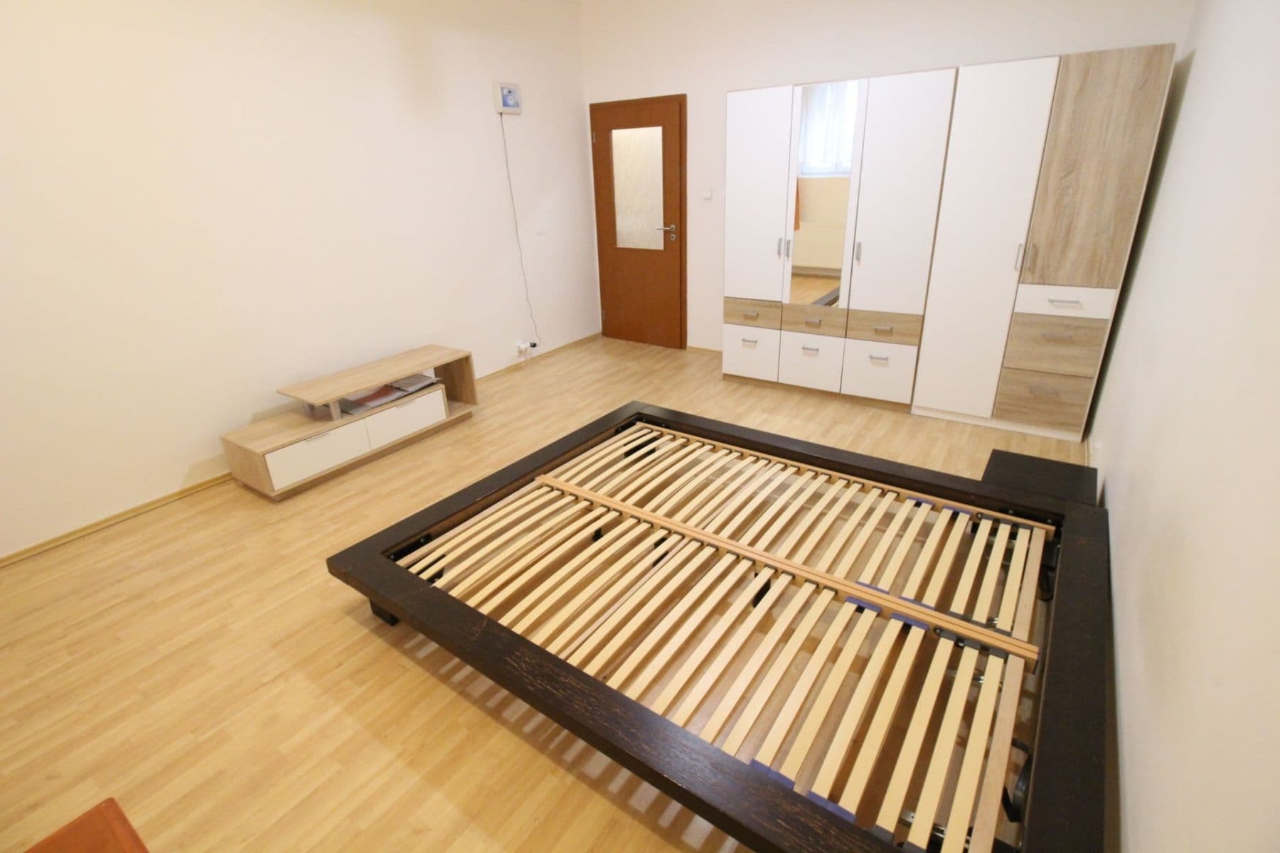 Prenájom bytu 1-izbový 46 m², Na výsledku I, Praha, Praha Prenájom bytu 1-izbový 46 m², Na výsledku I, Praha, Praha