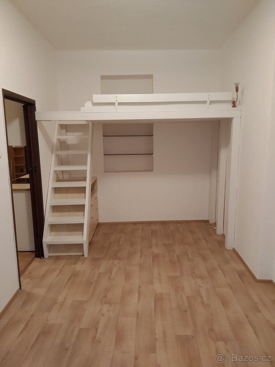 Predaj bytu 3-izbový 75 m², Oblouková, Praha, Praha Predaj bytu 3-izbový 75 m², Oblouková, Praha, Praha