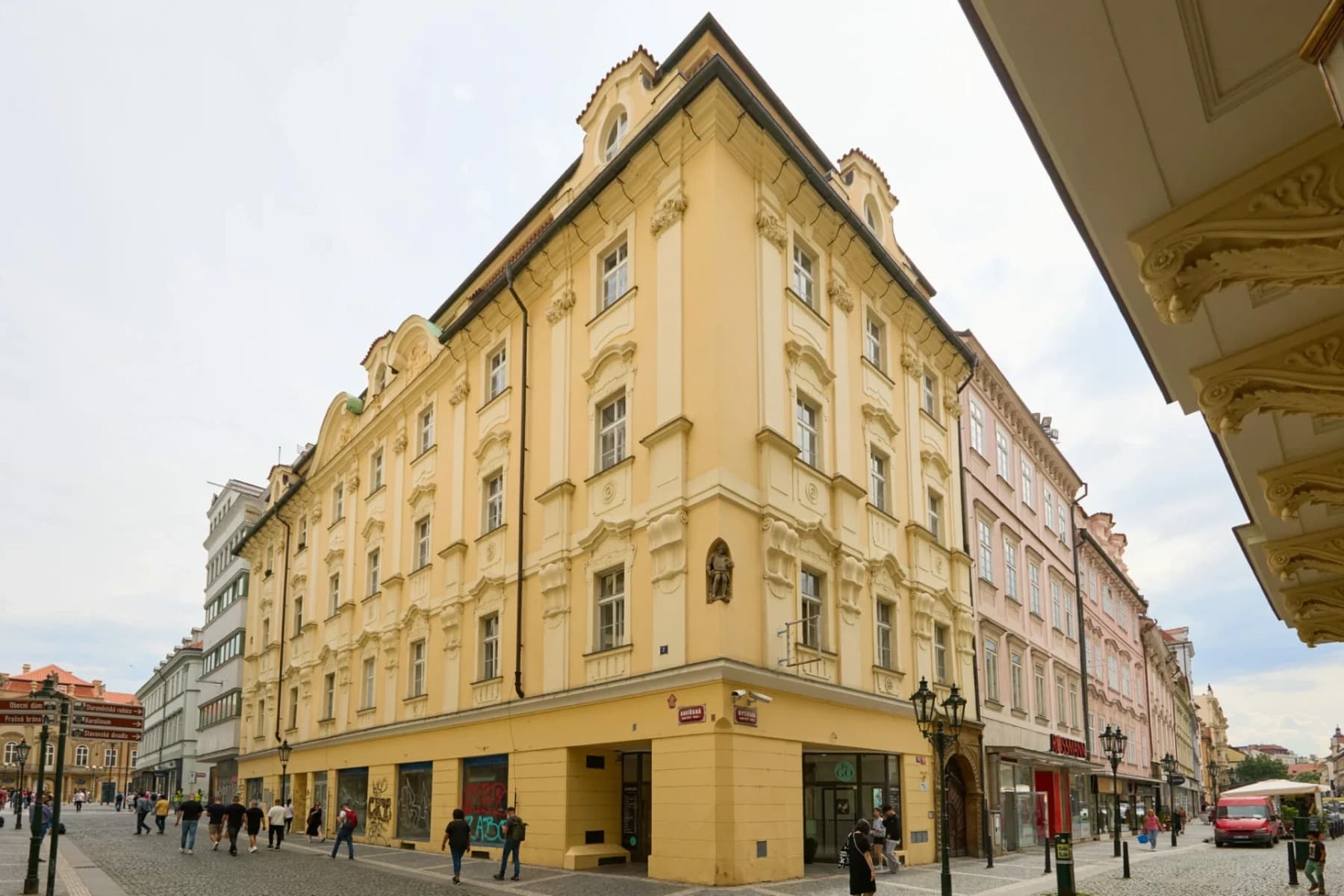 Prenájom bytu 3-izbový 123 m², Rytířská, Praha, Praha Prenájom bytu 3-izbový 123 m², Rytířská, Praha, Praha