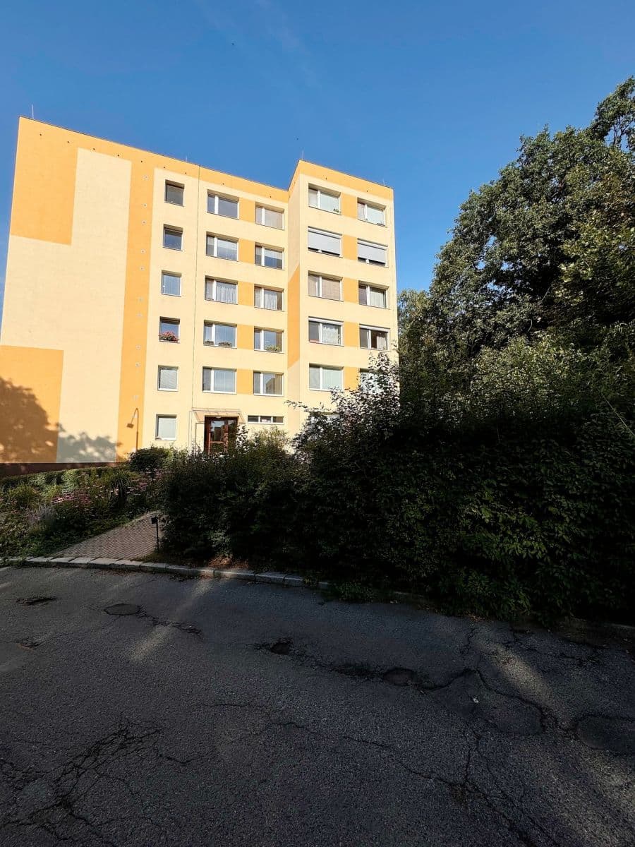 Prenájom bytu 1-izbový 32 m², Jelínkova, Praha, Praha Prenájom bytu 1-izbový 32 m², Jelínkova, Praha, Praha