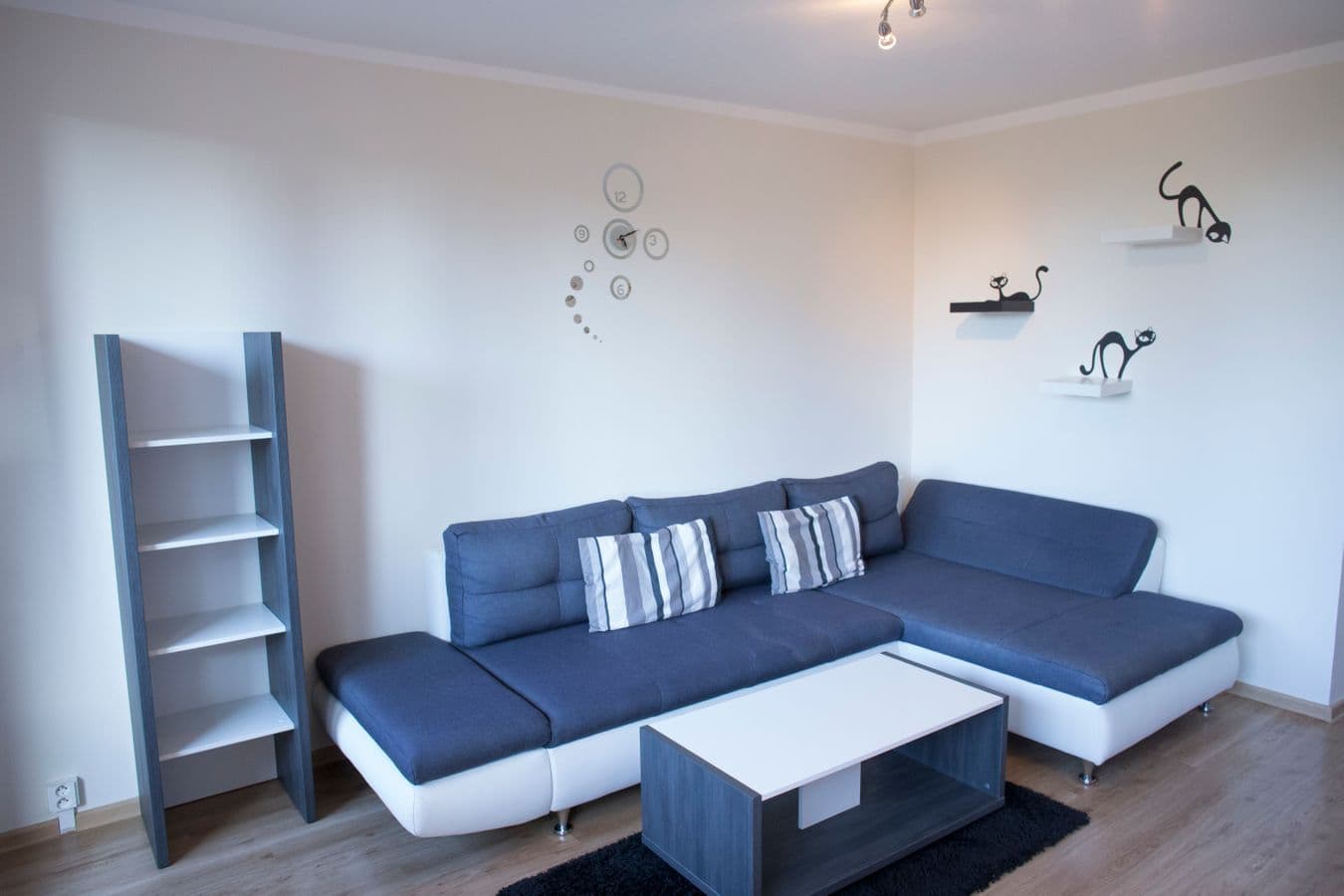Prenájom bytu 3-izbový 67 m², Krosenská, Praha, Praha Prenájom bytu 3-izbový 67 m², Krosenská, Praha, Praha