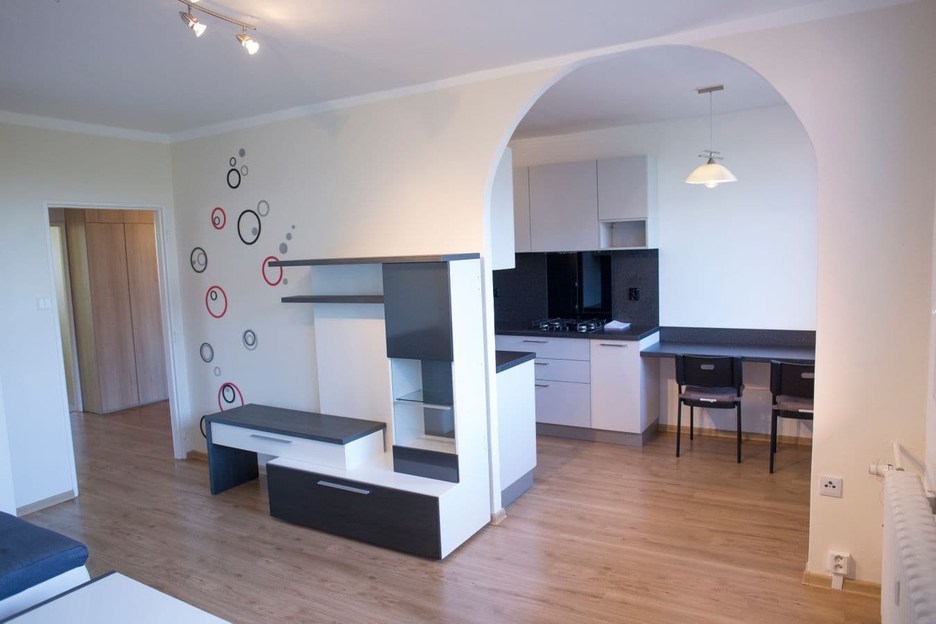 Prenájom bytu 3-izbový 67 m², Krosenská, Praha, Praha Prenájom bytu 3-izbový 67 m², Krosenská, Praha, Praha