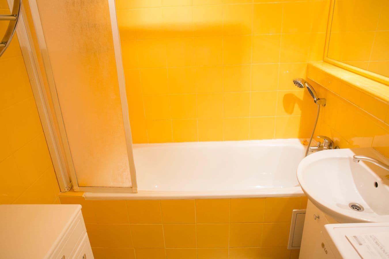 Prenájom bytu 3-izbový 67 m², Krosenská, Praha, Praha Prenájom bytu 3-izbový 67 m², Krosenská, Praha, Praha