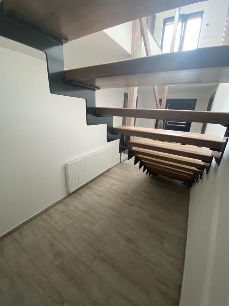 Prenájom domu 140 m², pozemek 700 m², U Slunečních lázní, Liberec, Liberecký kraj Prenájom domu 140 m², pozemek 700 m², U Slunečních lázní, Liberec, Liberecký kraj