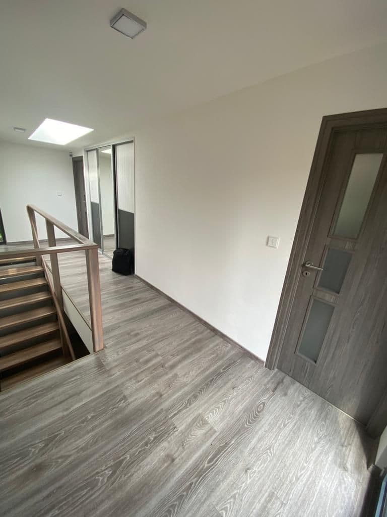 Prenájom domu 140 m², pozemek 700 m², U Slunečních lázní, Liberec, Liberecký kraj Prenájom domu 140 m², pozemek 700 m², U Slunečních lázní, Liberec, Liberecký kraj