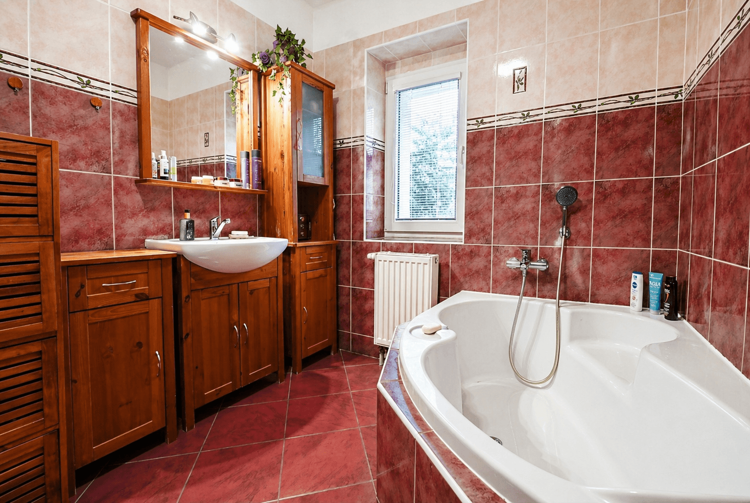 Predaj domu 183 m², pozemek 546 m², Turnovská, Varnsdorf, Ústecký kraj Predaj domu 183 m², pozemek 546 m², Turnovská, Varnsdorf, Ústecký kraj