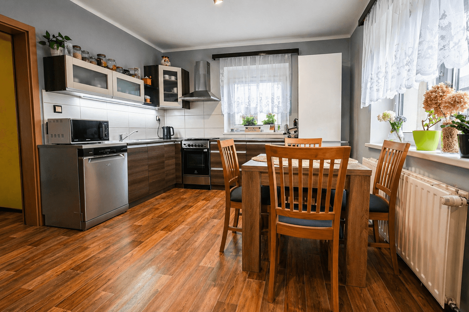 Predaj domu 183 m², pozemek 546 m², Turnovská, Varnsdorf, Ústecký kraj Predaj domu 183 m², pozemek 546 m², Turnovská, Varnsdorf, Ústecký kraj