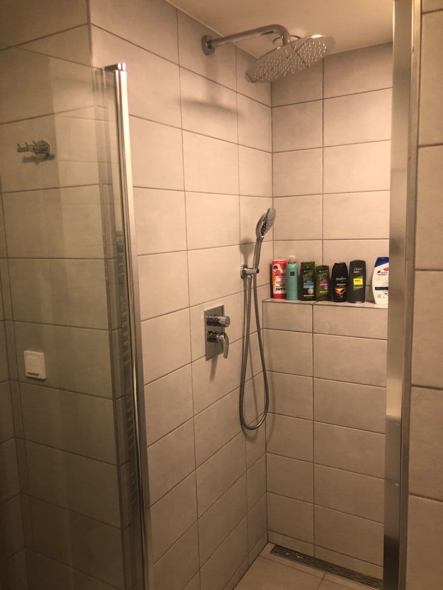 Prenájom bytu 2-izbový 61 m², Holandská, Praha, Praha Prenájom bytu 2-izbový 61 m², Holandská, Praha, Praha