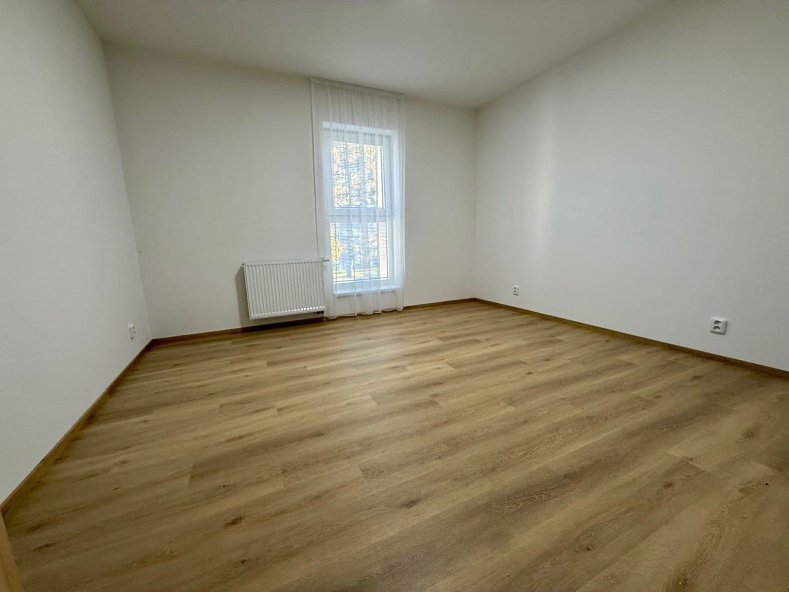 Prenájom bytu 2-izbový 55 m², Mochovská, Praha, Praha Prenájom bytu 2-izbový 55 m², Mochovská, Praha, Praha
