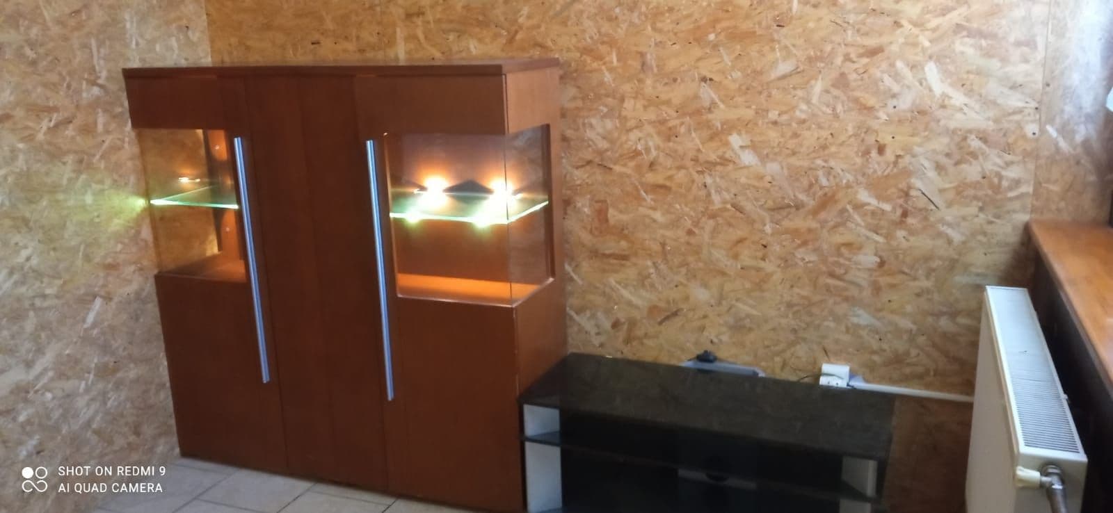 Prenájom bytu 1-izbový 20 m², Ploskovice, Ústecký kraj Prenájom bytu 1-izbový 20 m², Ploskovice, Ústecký kraj