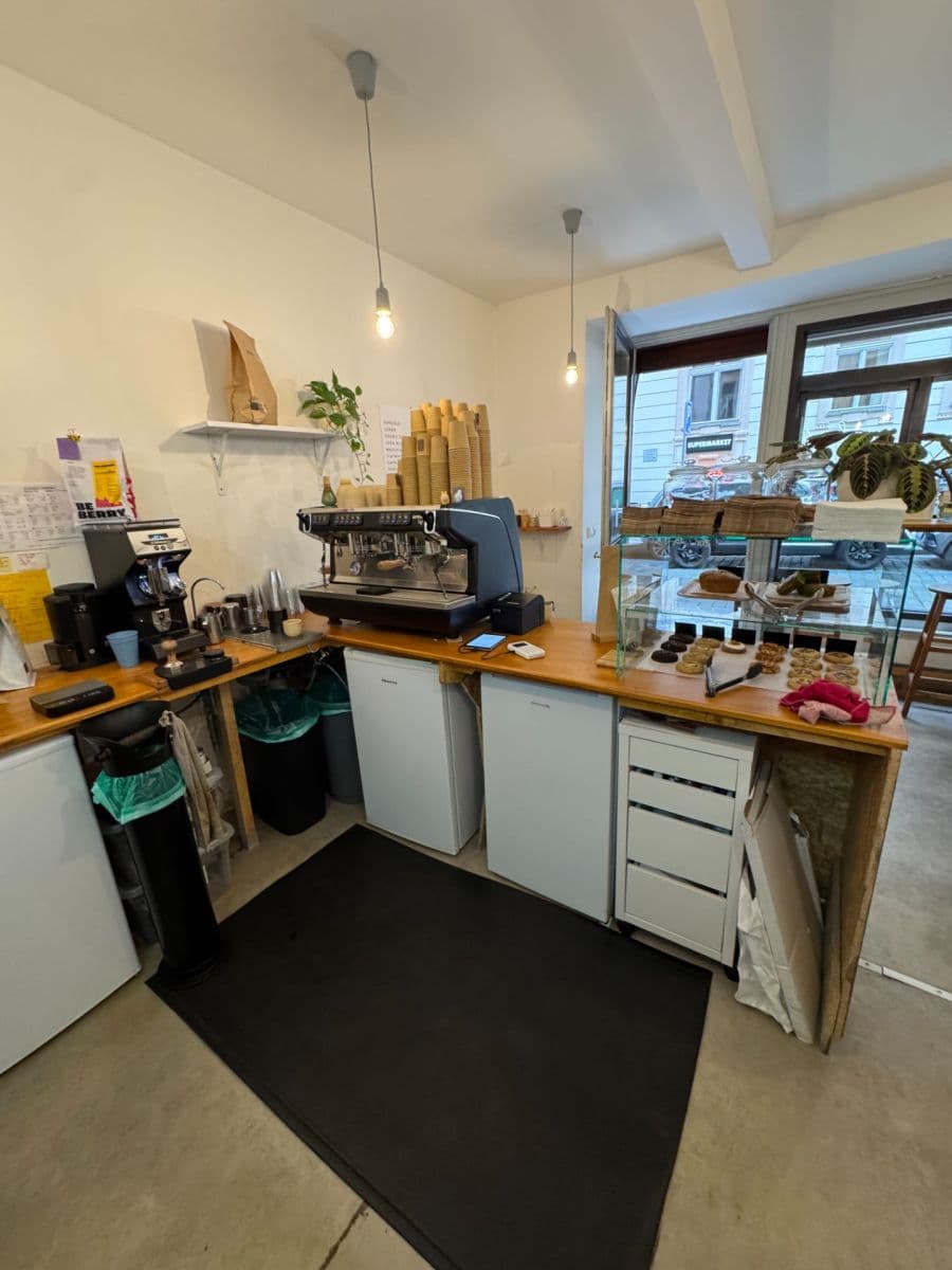 Prenájom nebytového priestoru 19 m², Ostrovní, Praha, Praha Prenájom nebytového priestoru 19 m², Ostrovní, Praha, Praha