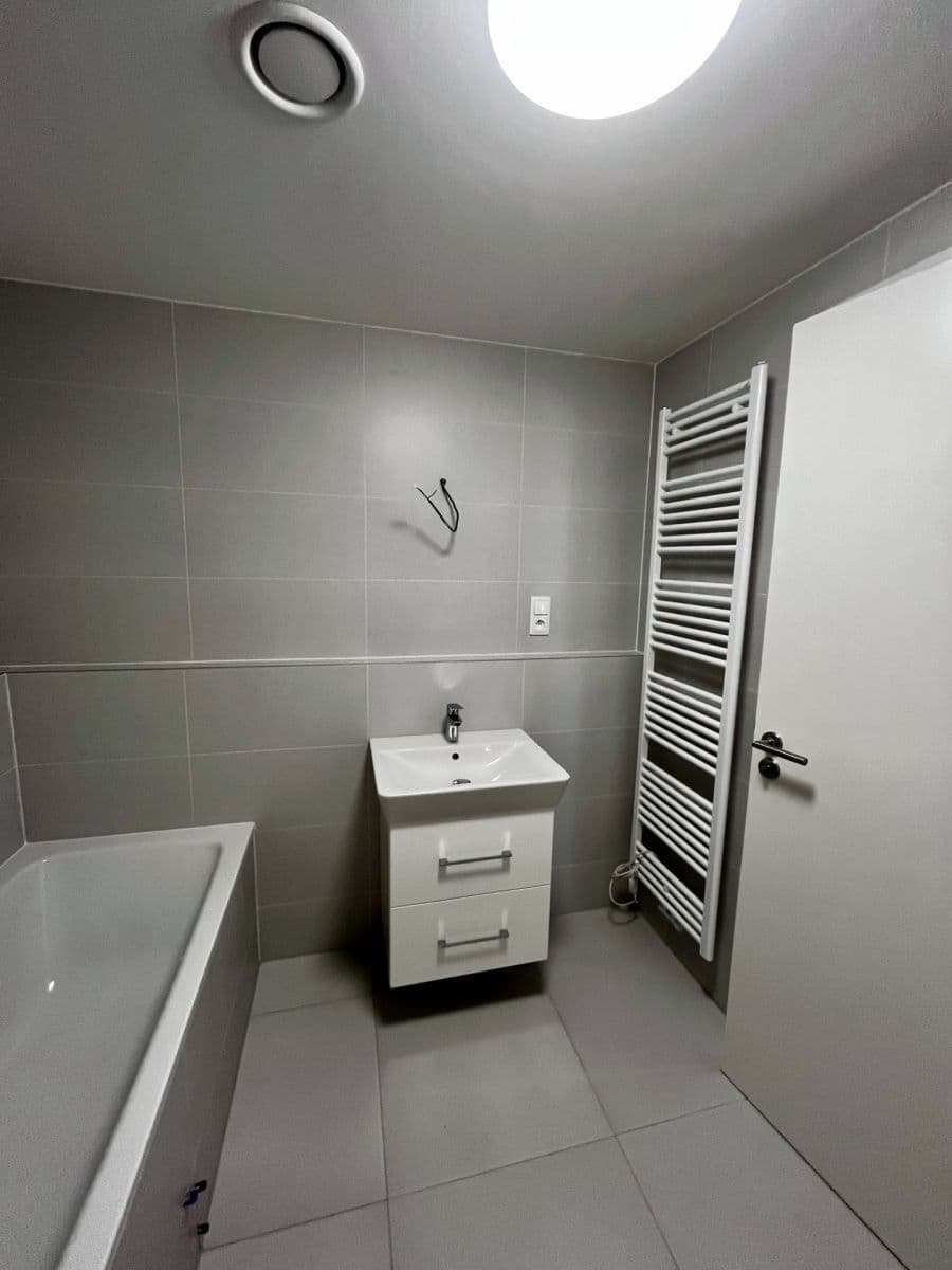 Prenájom bytu 2-izbový 53 m², Josefa Truhláře, Brandýs nad Labem-Stará Boleslav, Středočeský kraj Prenájom bytu 2-izbový 53 m², Josefa Truhláře, Brandýs nad Labem-Stará Boleslav, Středočeský kraj